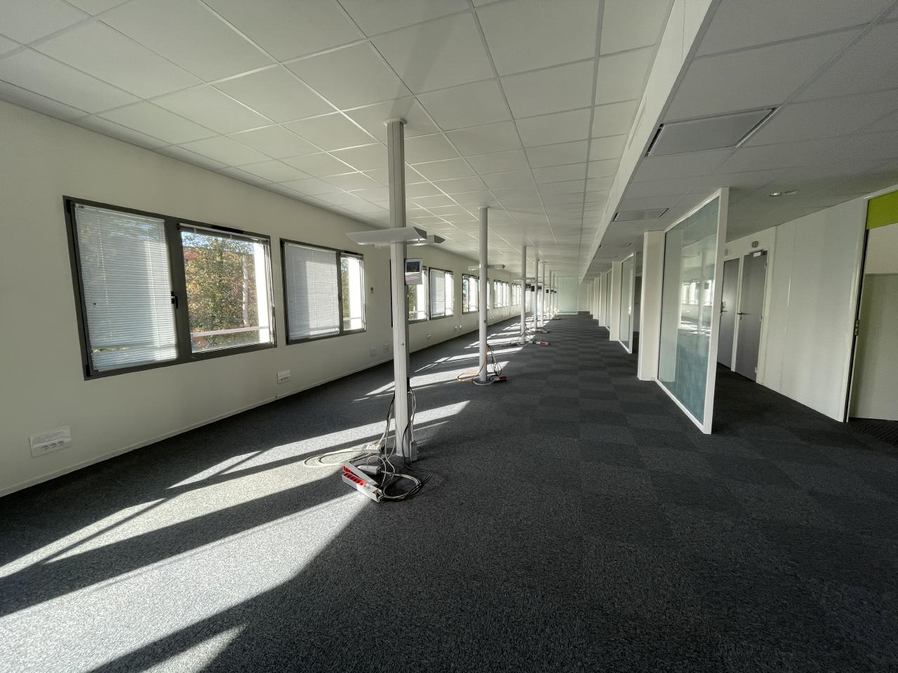 Bureau Orvault 3344m² Location bureau Orvault Loire-Atlantique OLBUR2112383 0